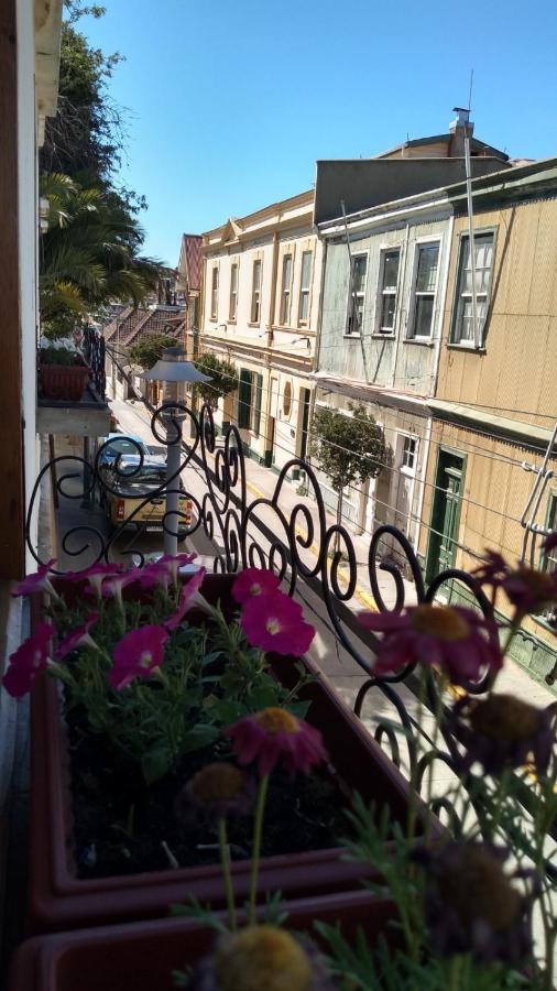 Casa Fibonacci Hotel Valparaiso Exterior photo