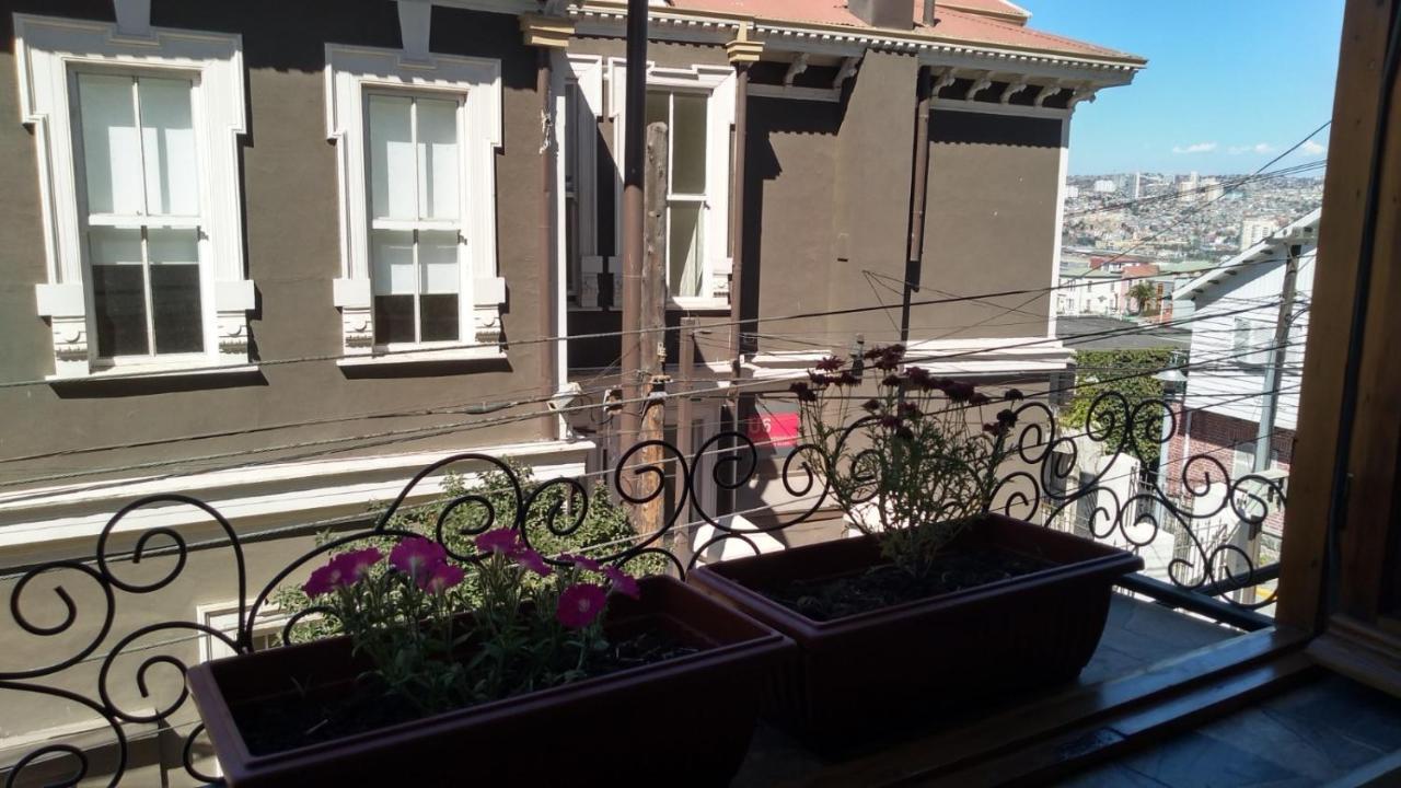 Casa Fibonacci Hotel Valparaiso Exterior photo